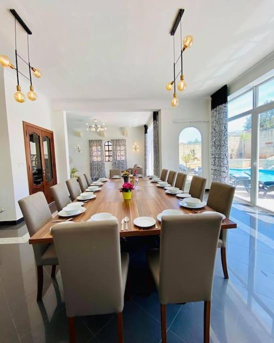 Velver Mansion, Malta - Luxury Villa With Pool Naxxar Exterior photo